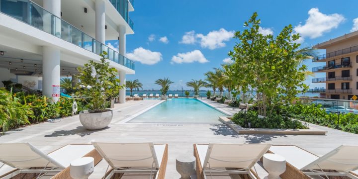 Biscayne Beach Club