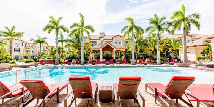 Bell Pembroke Pines Apartments
